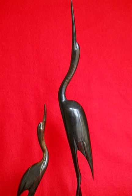 Статуэтки из натурального рога