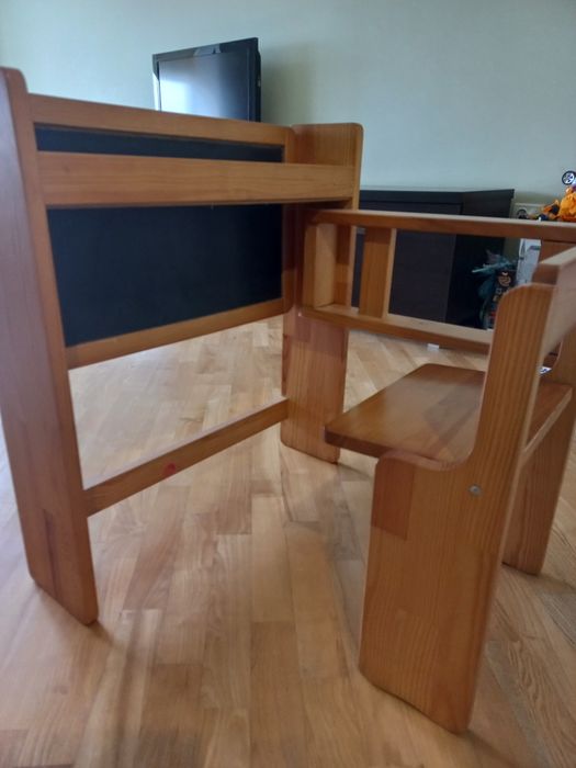 Парта дерев'яна для навчання