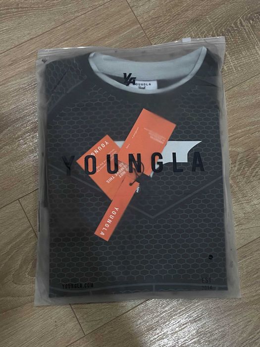 Новий рашгард футболка Youngla gymshark