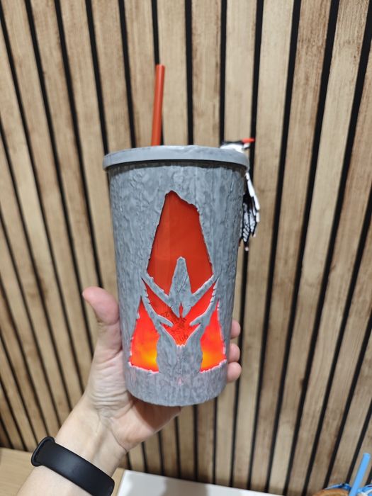 Kubek Avatar z podświetleniem