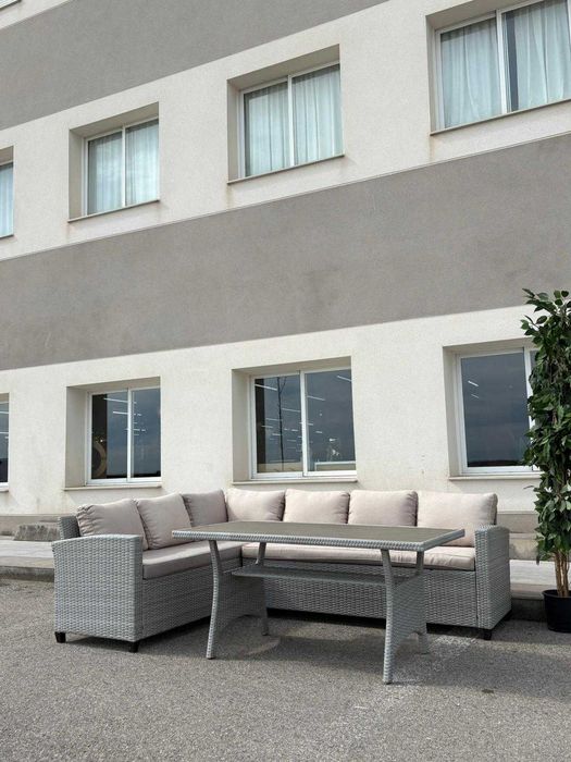 Novo sofá de jardim com mesa / Completo na caixa / Pagamento na entrega / Entrega gratuita em domicílio