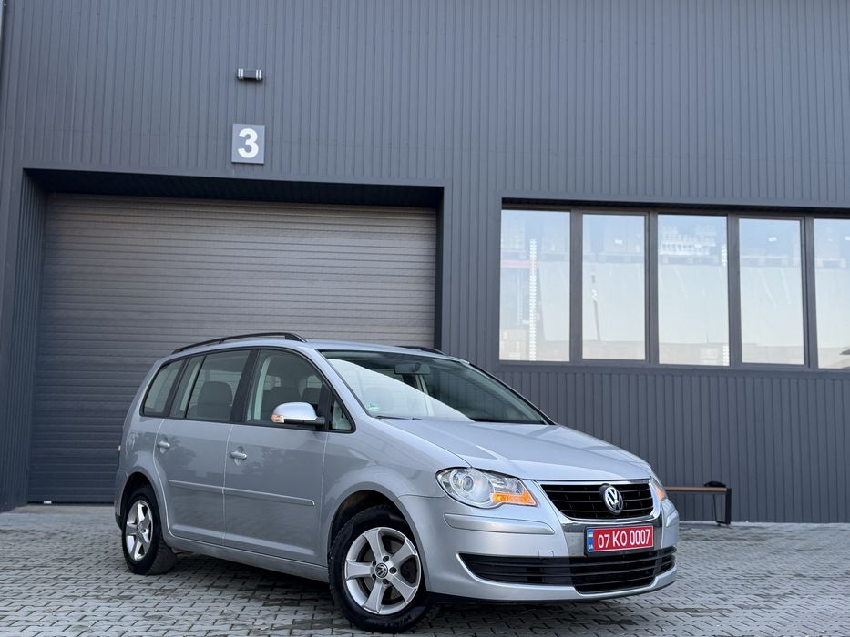 Volkswagen Touran 2009 року 1.4 TSI Бензин Свіжопригнаний !!