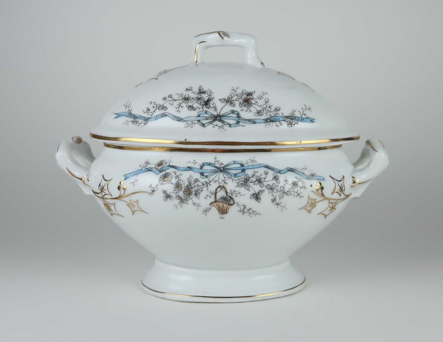 Fruteira, Cremeira e Covilhete Vista Alegre Séc. XIX, CADA