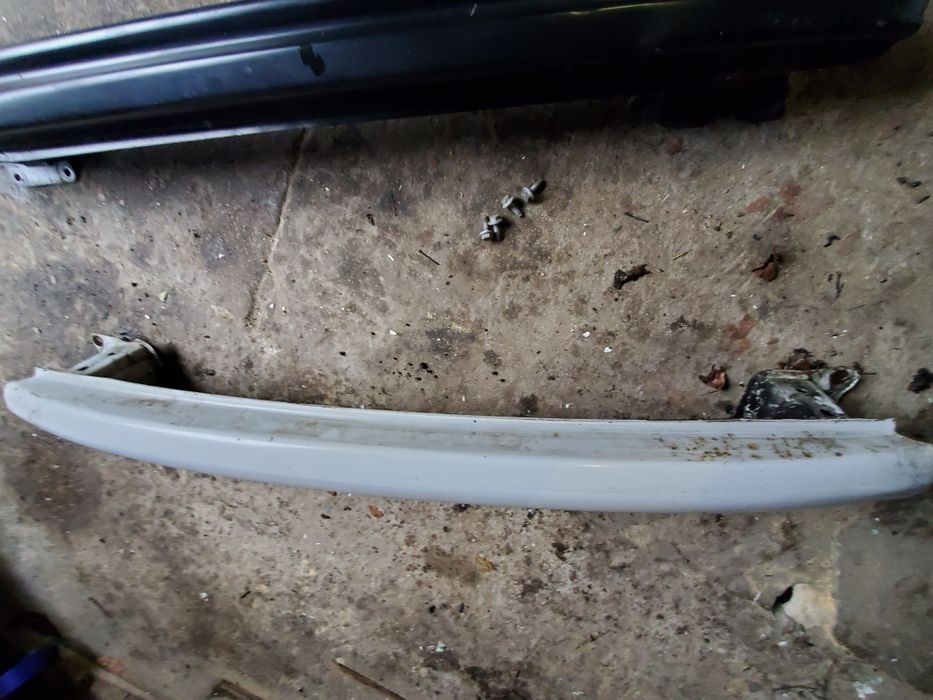 Посилювач, задній бампер, захист, отбойник. VW B7, AUDI A6C7, SKODA A5