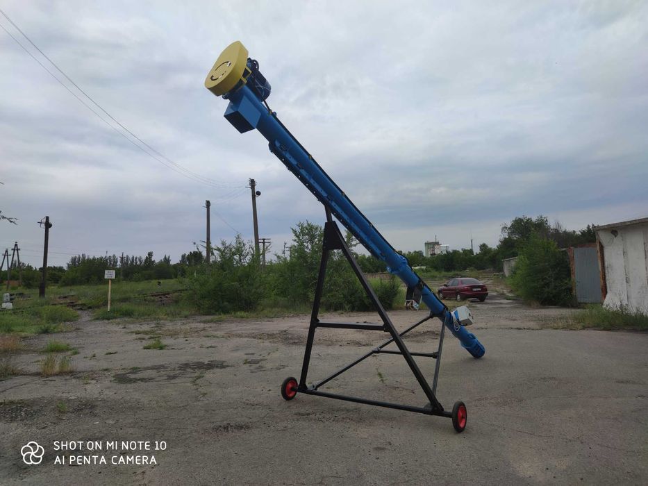 Шнековий завантажувач зерна (ЗШ159-9метрів). Шнековий транспортер.