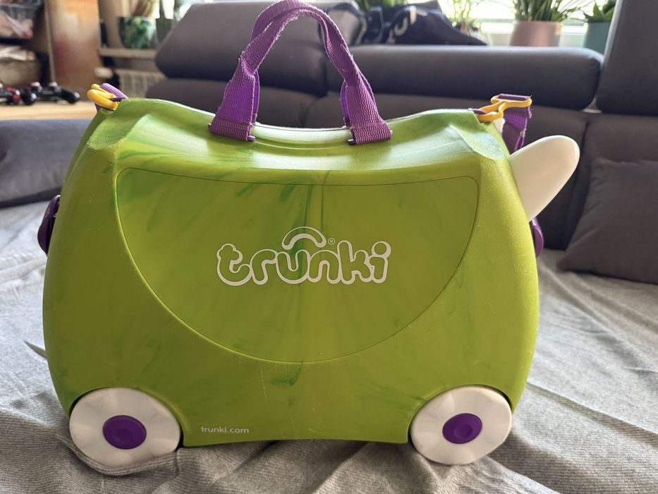 Walizka dla dzieci trunki