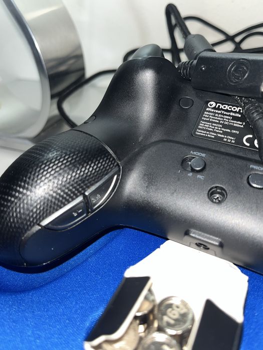 Nacon Revolution PRO Controller 3