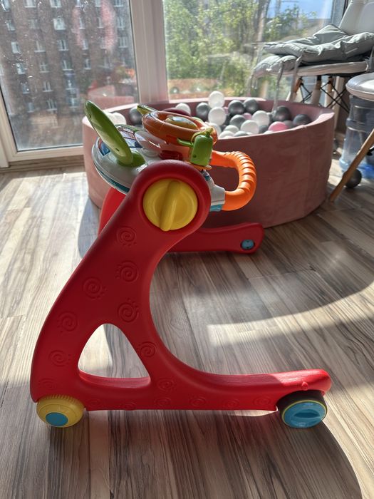 Розвиваючий ігровий центр-ходунки 4 в 1 Chicco Grow and Walk