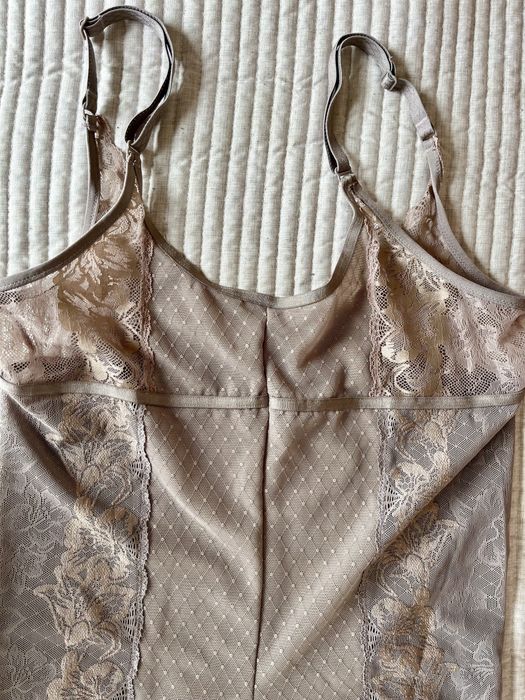 Wyszczuplająca haleczka Triumph M