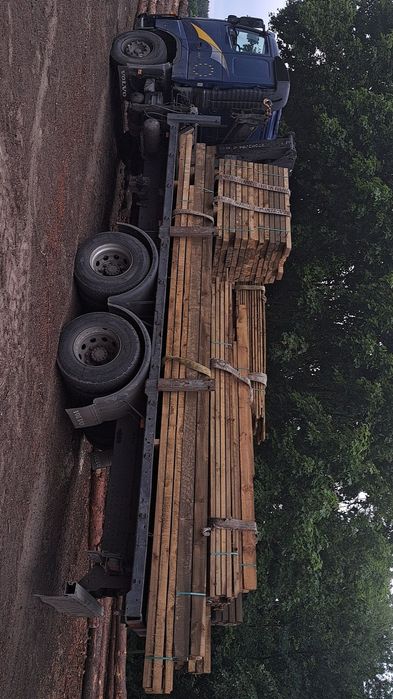 Więźba dachowa, deska szalunkowa, łaty