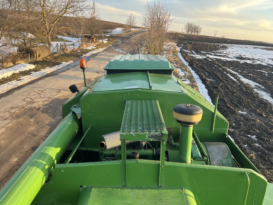 Свіжопривезений комбайн John Deere 1157 жатка Шумахер