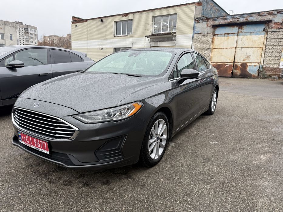 Ford fusion 2020рік