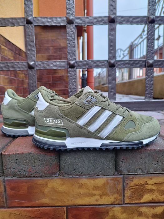 ☆出品 adidas zx 750 - купити жіноче взуття - Ціна на OLX.ua