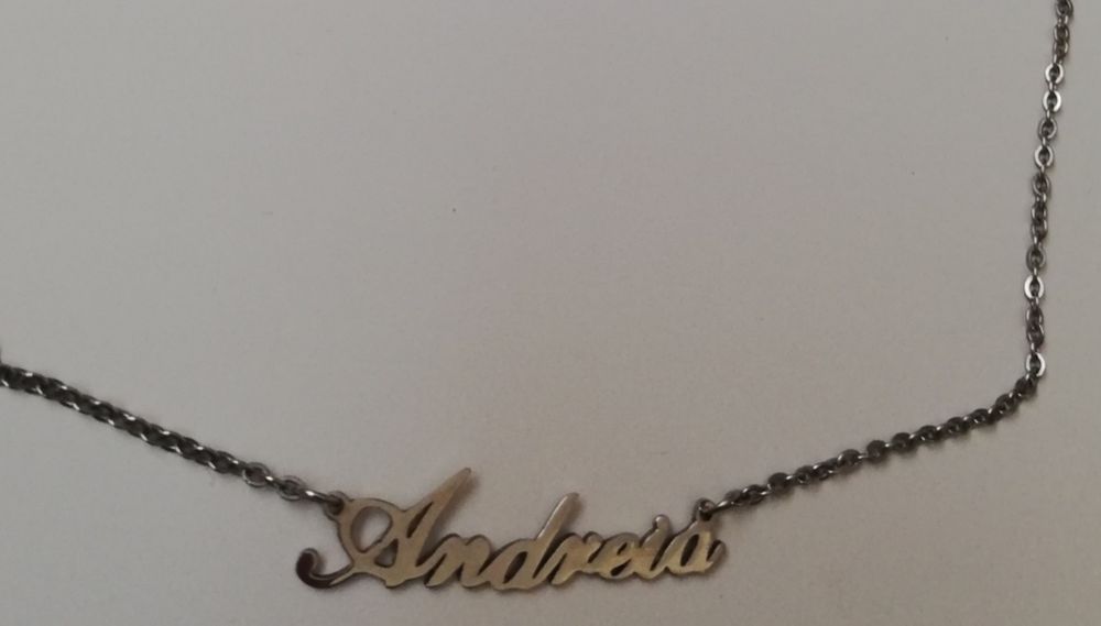 Colar com nome em aço