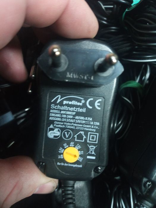 Електрошрот Мультивольтовий 3V 4.5V 5V 6V 7.5V 9V 12V блок живлення
