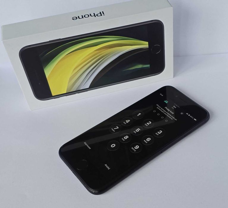 iPhone SE 2020 stan idealny 128GB Komplet + etui mophie powerbank