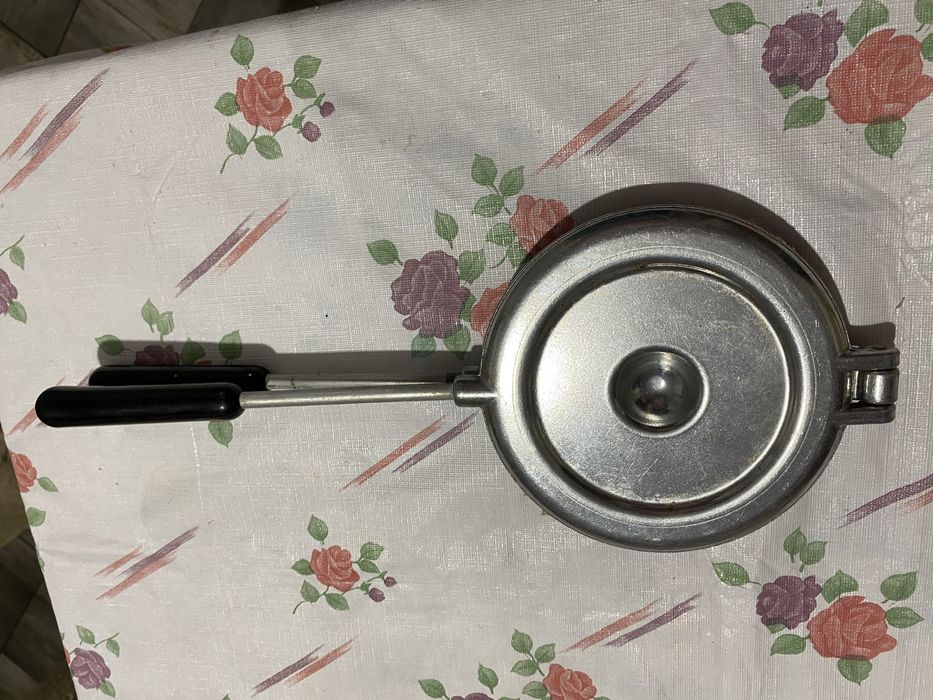 Форма для випікання горішків