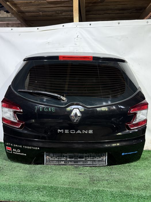 Кришка багажника renault megane 3 рено меган ляда двері