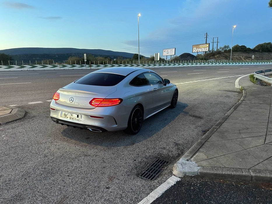 Mercedes-Benz C 250 d  Coupé AMG Line