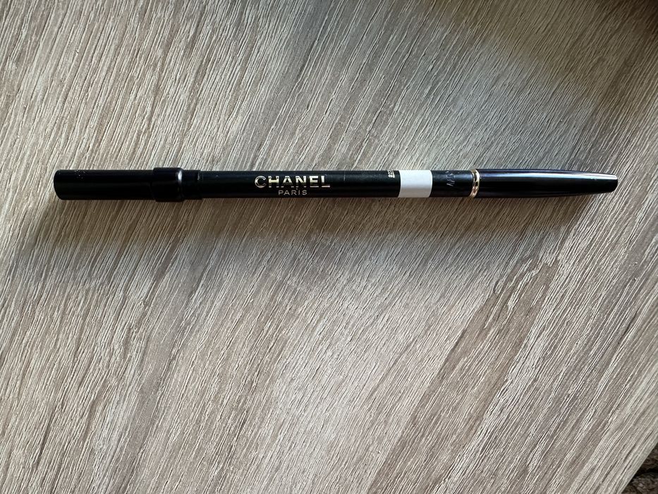 Chanel kredka do konturu ust