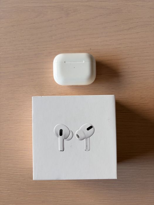 AirPods Pro 2021