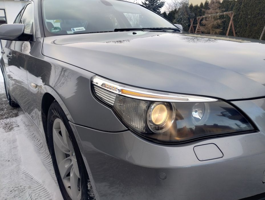 BMW E60 520i / 2.2 benzyna/ Super stan