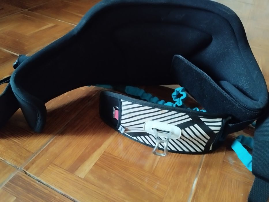 Equipamento kitesurf