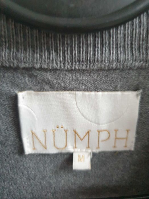 Szary sweter z wiskozy Numph M 38