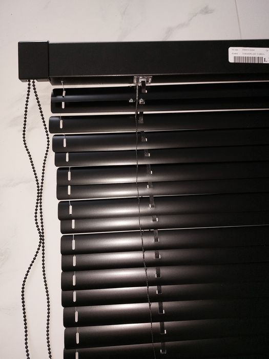 Żaluzją aluminiowa, HIT, 2,5 cm CZARNY MAT