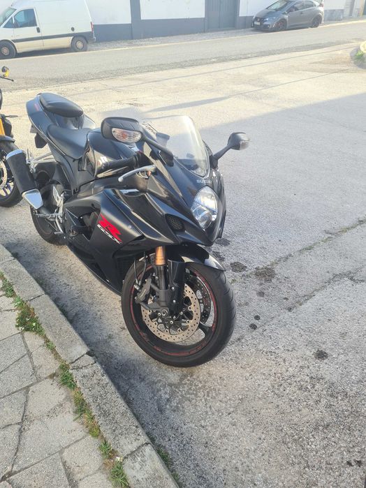 Suzuki gsxr1000 k7