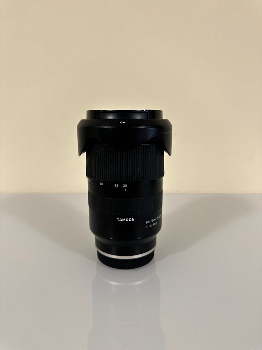 TAMRON 28-75mm F/2.8 Di III VXD (E-Mount / Sony Full-Frame)