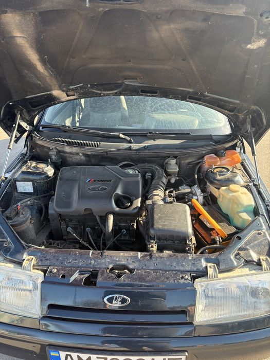 ВАЗ 2110 Lada 110 1.6 8 кл.