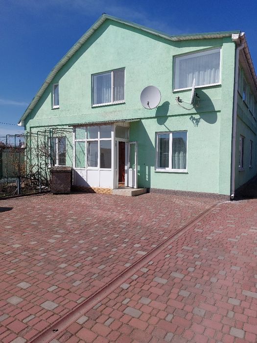 Продам дом новой постройки на Алексеевке