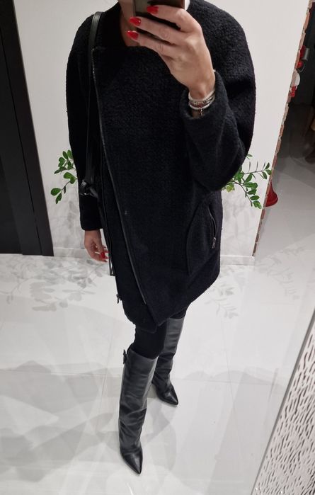 Płaszcz oversize bucle Mint Velvet 38 40 wełna luxury
