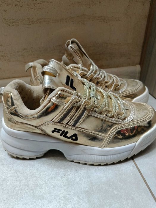Fila Buty damskie Disruptor Low złote r. 38