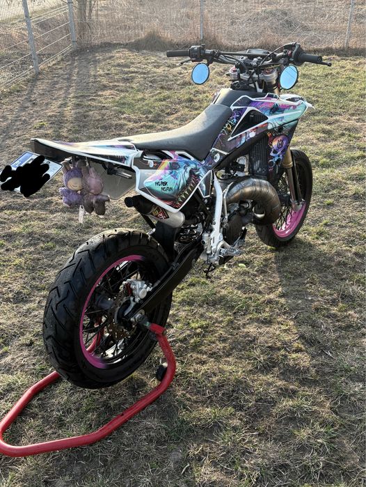 Husqvarna sm125s
