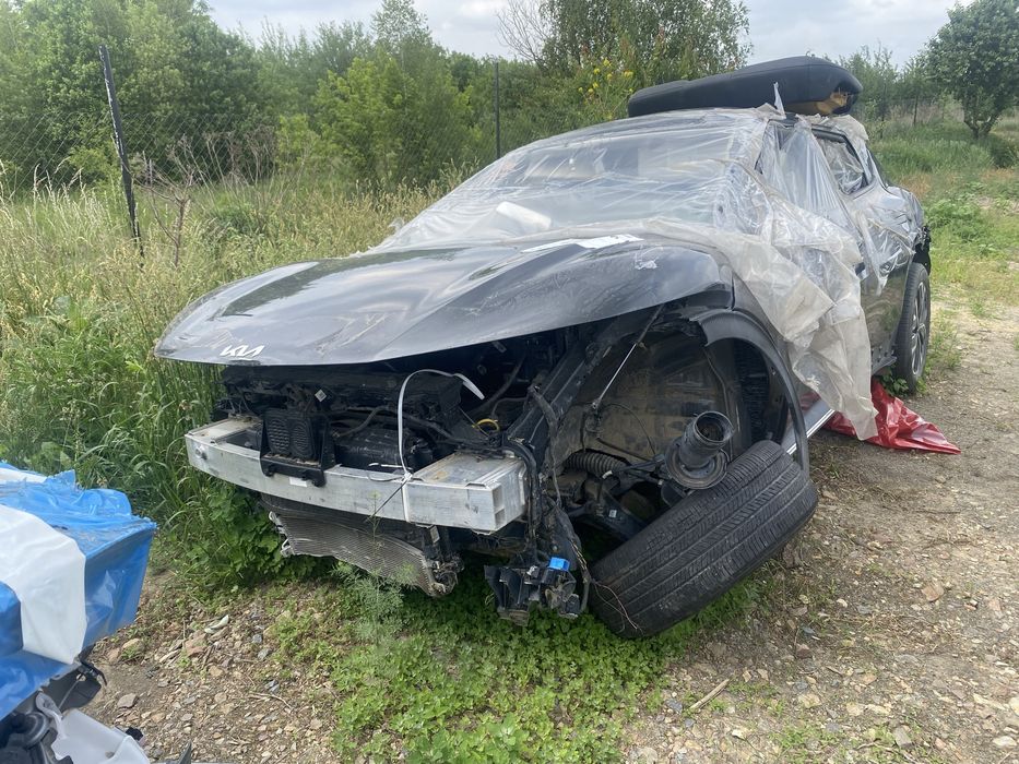 Продам Kia Ev6 без батареї