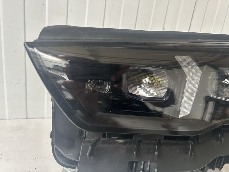 Optica bmw serie 5 G60 I5