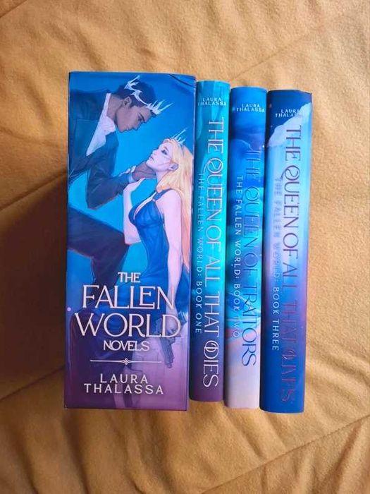 Faecrate Fallen World