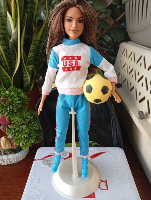 Bonecas Barbie apenas 5,50 cada
