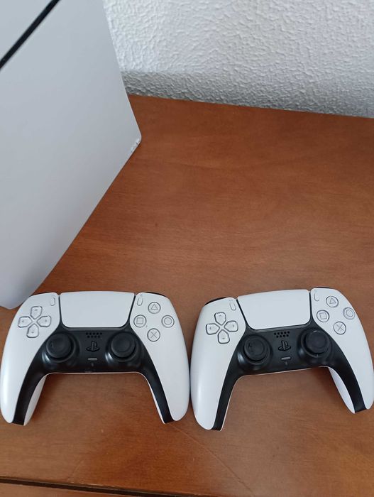 Vendo/Troco Ps5 digital versão Slim de 1tb