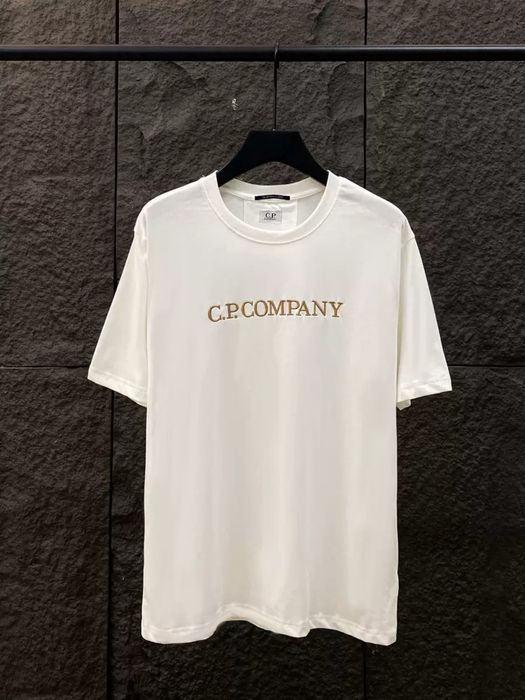 Футболка CP Company з вишитим лого | Розмір S,M,L