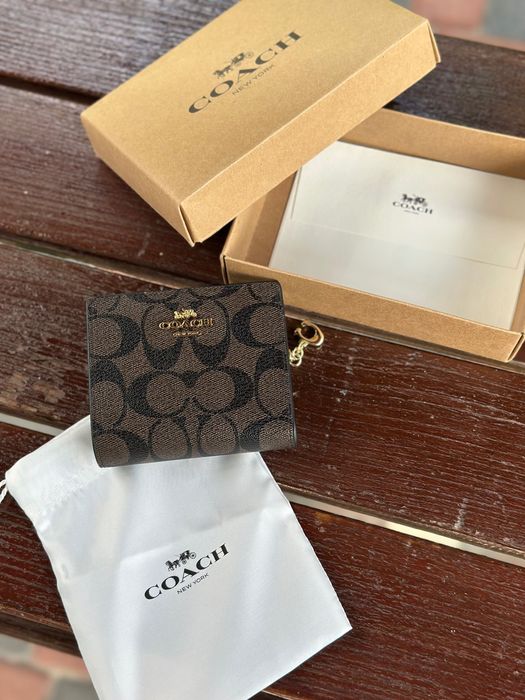 Гаманець жіночий Coach шкіряний snap wallet | женский кошелек коач Coach