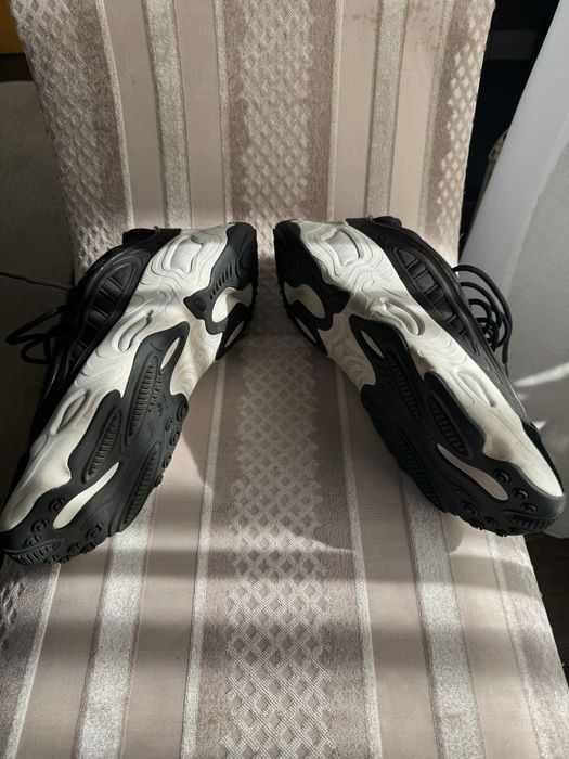 Sapatilhas Adidas Oznova Adiplus Tamanho 44.5