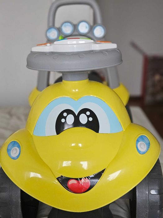 Brinquedos - Carro andador para bebé