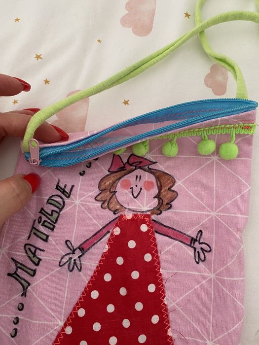 Carteira com nome Matilde