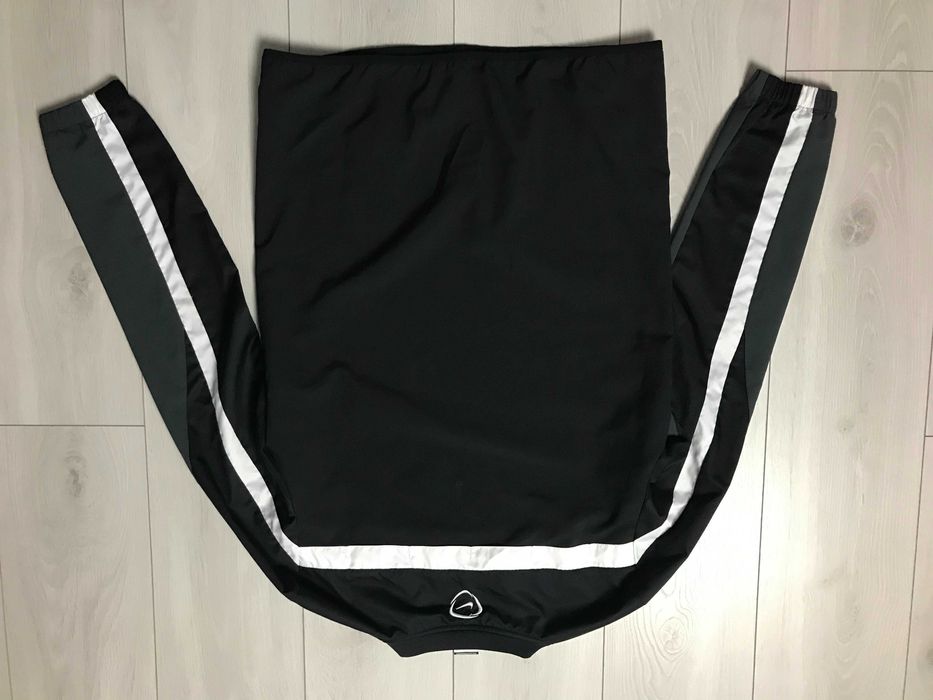 NIKE r.M oryginalna bluza sportowa stan BDB