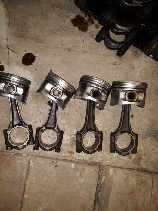 .продам блок двигателя тойота литайс 5к