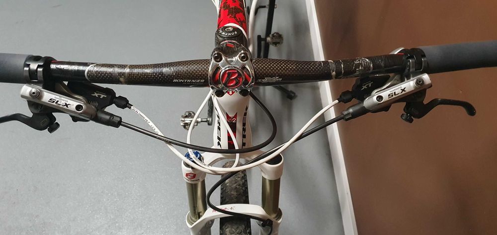 Trek Elite Series 9.9 Shimano XT Reba karbon