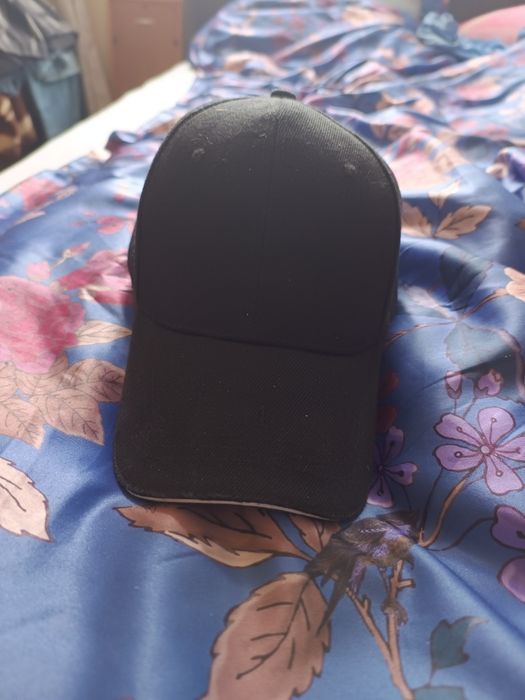 Czapka z daszkiem męska damska
